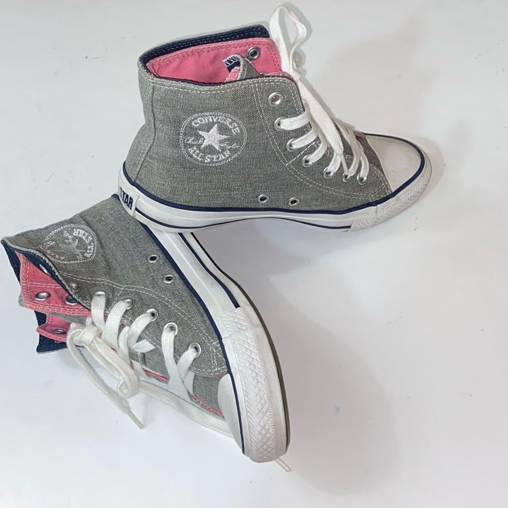 Converse All Star 5 Women’s High Top Size 7 US